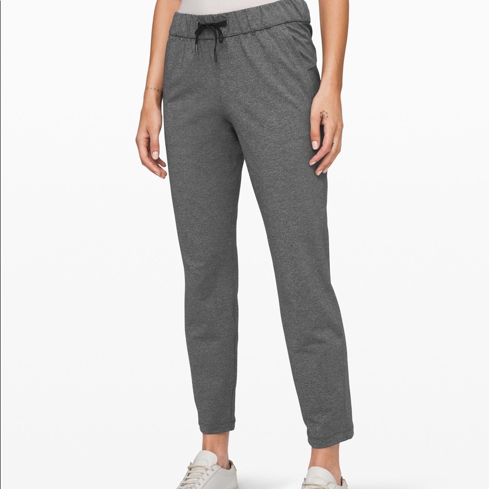 Lululemon On The Fly 7/8 Pant 27"